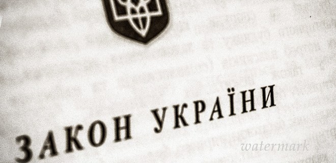 Порошенко подав у Раду документ про вибори при воєнному стані