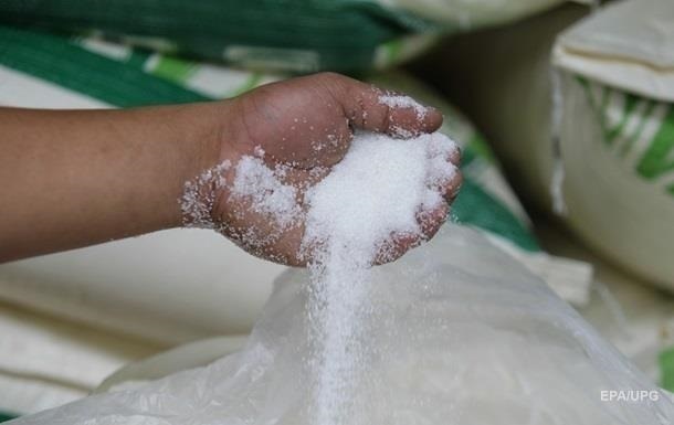 Ученые объяснили вред сахара