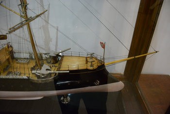Модель канонерской лодки 