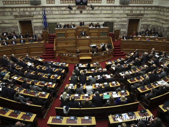 Правительство Греции получило вотум доверия в парламенте
