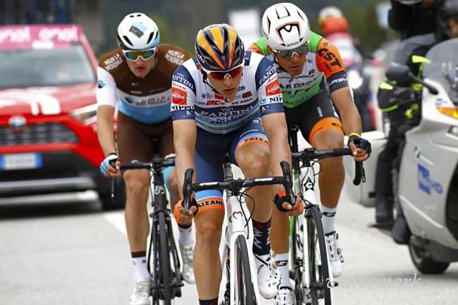 Итальянец Дамиано Чима выиграл 18-й этап «Джиро д’Италия» (+Видео)
