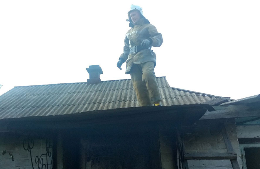 Вісті з Полтави - У Гадяцькому районі сквозь коротке замикання загорівся будинок — загинув чоловік