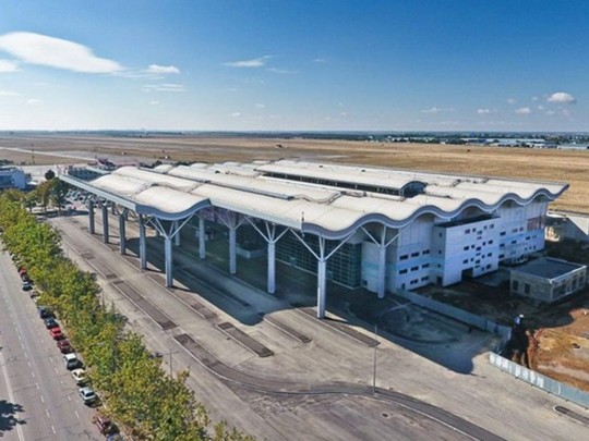 Буза в аэропорту Одессы: СБУ настаивает, что «жучки» были