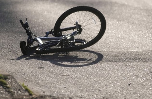 Вісті з Полтави - У центрі Полтави Volkswagen збив велосипедиста