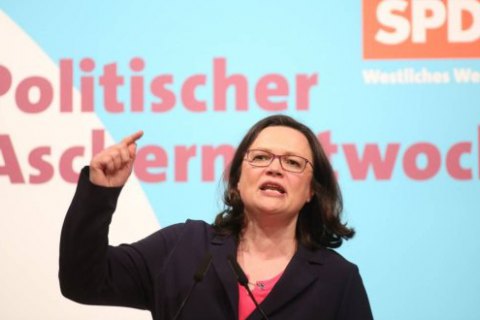 Лидер немецких социал-демократов обнародовала об отставке со всех постов