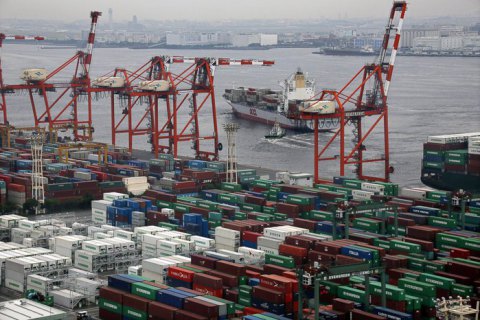 Китай повысил пошлины на американские товары на 60 млрд долларов