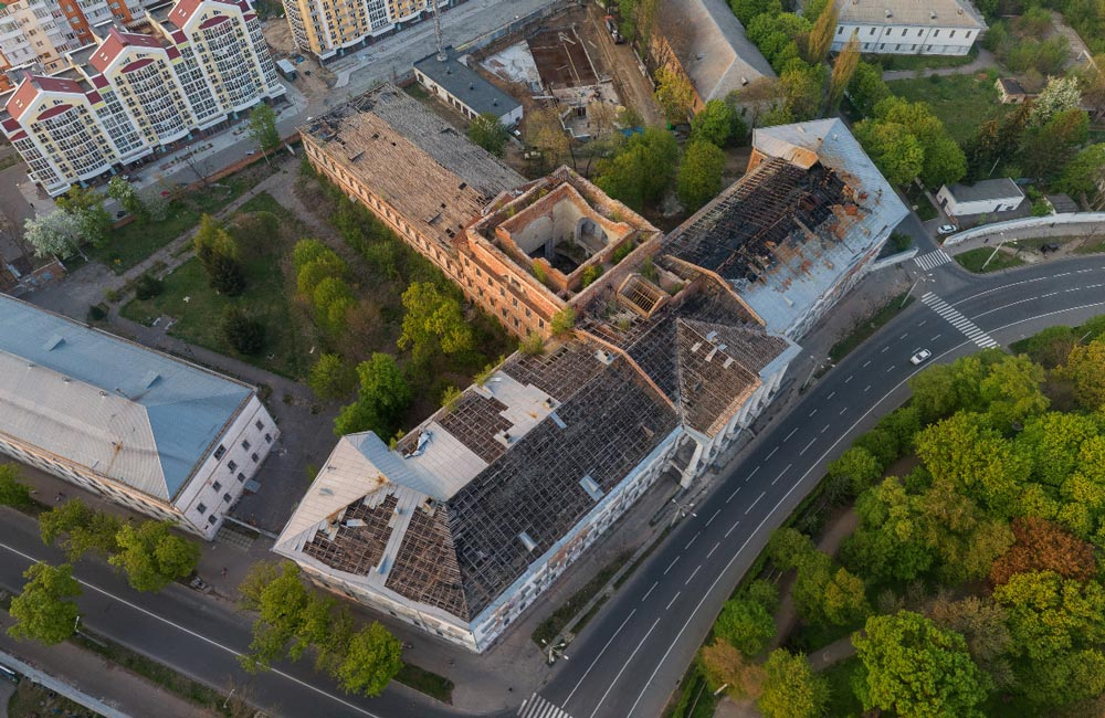 Вісті з Полтави - Полтавська міська рада планує звернутися до Кабміну, щоб прискорити питання порятунку будівлі Кадетського корпусу