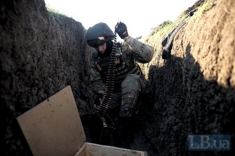 На Донбассе получил травму один-одинехонек украинский военный