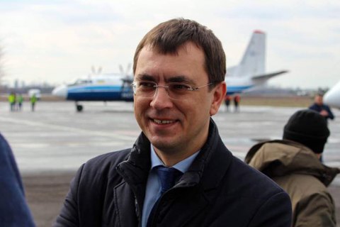 Омелян намекнул, что за заморозкой лицензии SkyUp может стоять Коломойский