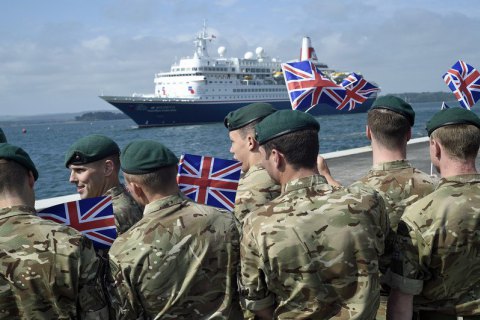 Британия готовится отправить морских пехотинцев в Персидский залив