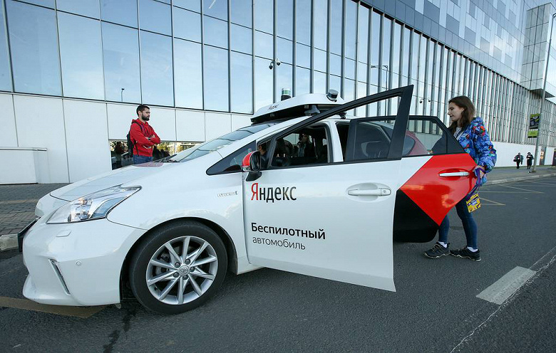 «Яндекс» вывел первые беспилотные автомобили на коллективные стези Москвы