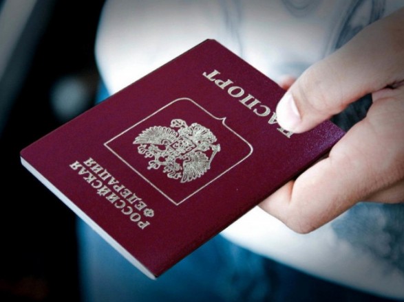 Путин заявил, что обитатели ОРДЛО стоят в "очередях" за российским паспортам