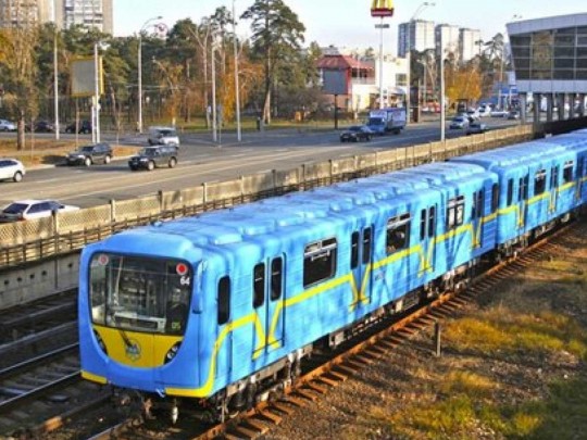 Гроши ретировались «под землю»: главбуха Киевского метрополитена заподозрили в хищении 26 млн гривен