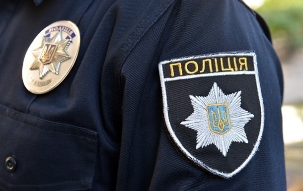 В Запорожской области жестоко избили и ограбили полицейских