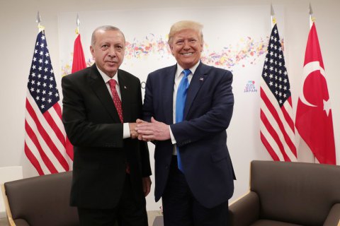 ​Эрдоган: Трамп пообещал не вводить санкции против Турции за С-400