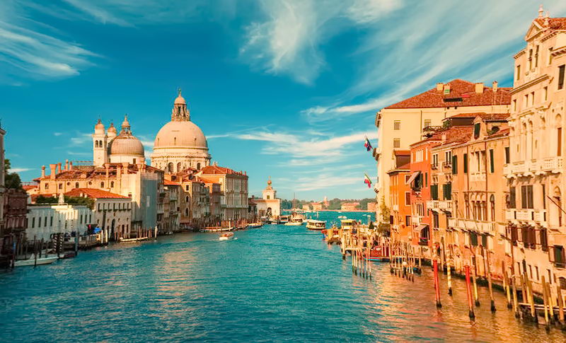 Вступление налога на визит Венеции передвинули на январь