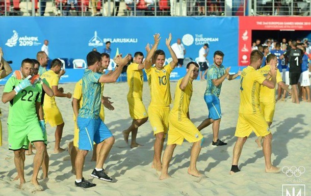 Сборная Украины по пляжному футболу победила Швейцарию, отыгравшись с 0:3