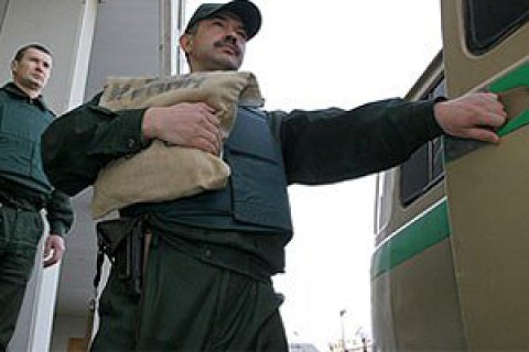 Во Львове ограбили инкассатора на более 300 тыс. гривен