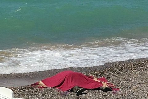 ​В Крыму бросило на пляж тело пропавшего в апреле крымского татарина с гирей на шее
