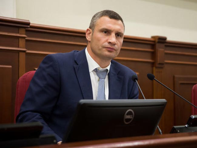 Зеленский просит Кабмин Украины уволить Виталия Кличко