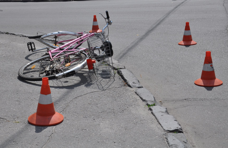 Вісті з Полтави - Поліція знайшла водія автомобіля Kia, який збив велосипедистку та втік з місця ДТП
