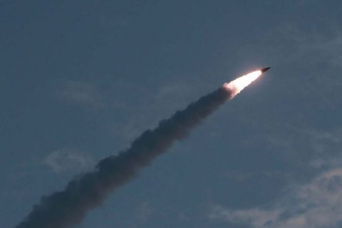 КНДР уже четвертый один за две недели запустила две ракеты в сторону Японии
