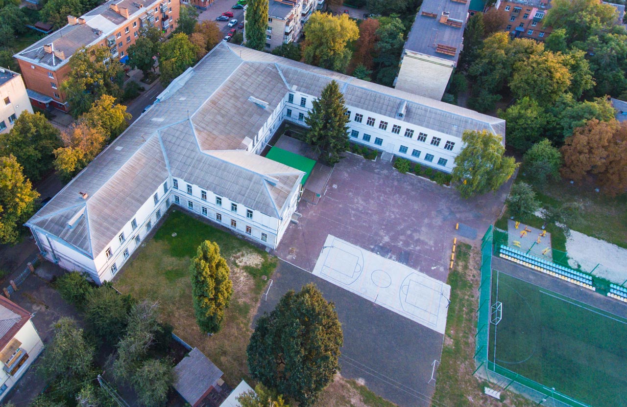 Вісті з Полтави - На території школи № 3 за 1,5 млн грн збудують мультифункціональний спортивний майданчик