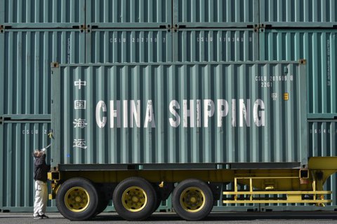 США и Китай завели новоиспеченные двусторонние пошлины