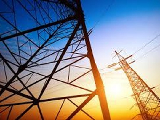 Снижение price caps выгодно собственникам энергоемких предприятий, однако угрожает коллапсом энергосистеме Украины, — СМИ