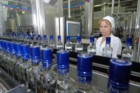 Зеленский предложил отменить монополию страны на создание спирта